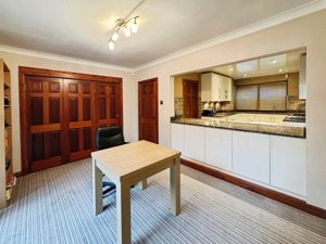 Dining- click for photo gallery